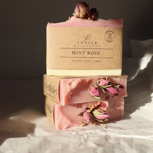 Naturseife MINT ROSE mit blumigem Ylang-Ylang & Pfefferminz 105g